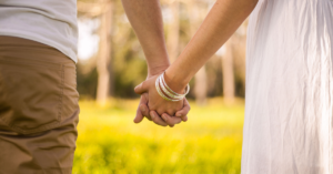 5 First Date Questions That Aren’t Boring AF
